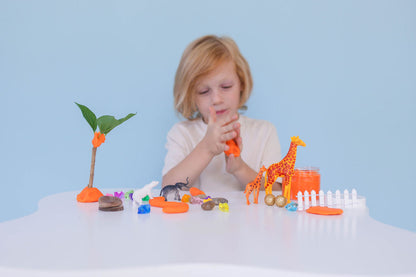 Wild Wonders Mini Sensory Kit, Safari Animals Sensory Play, Cognitive Development and Fine Motor Skills, Tactile Activities for On The Go, Safari Animals Sensory Toys for Preschoolers and Kids Ages 4, 5, 6, 7, 8